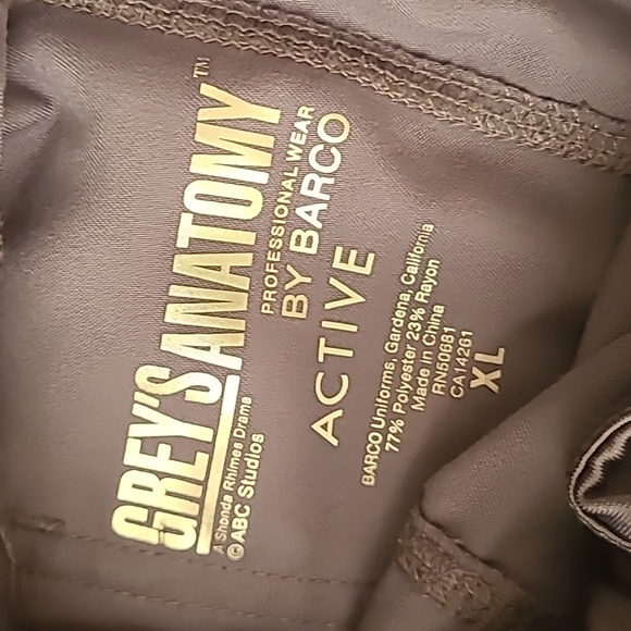 Grey's Anatomy Scrub Pants XL - Picture 3 of 4
